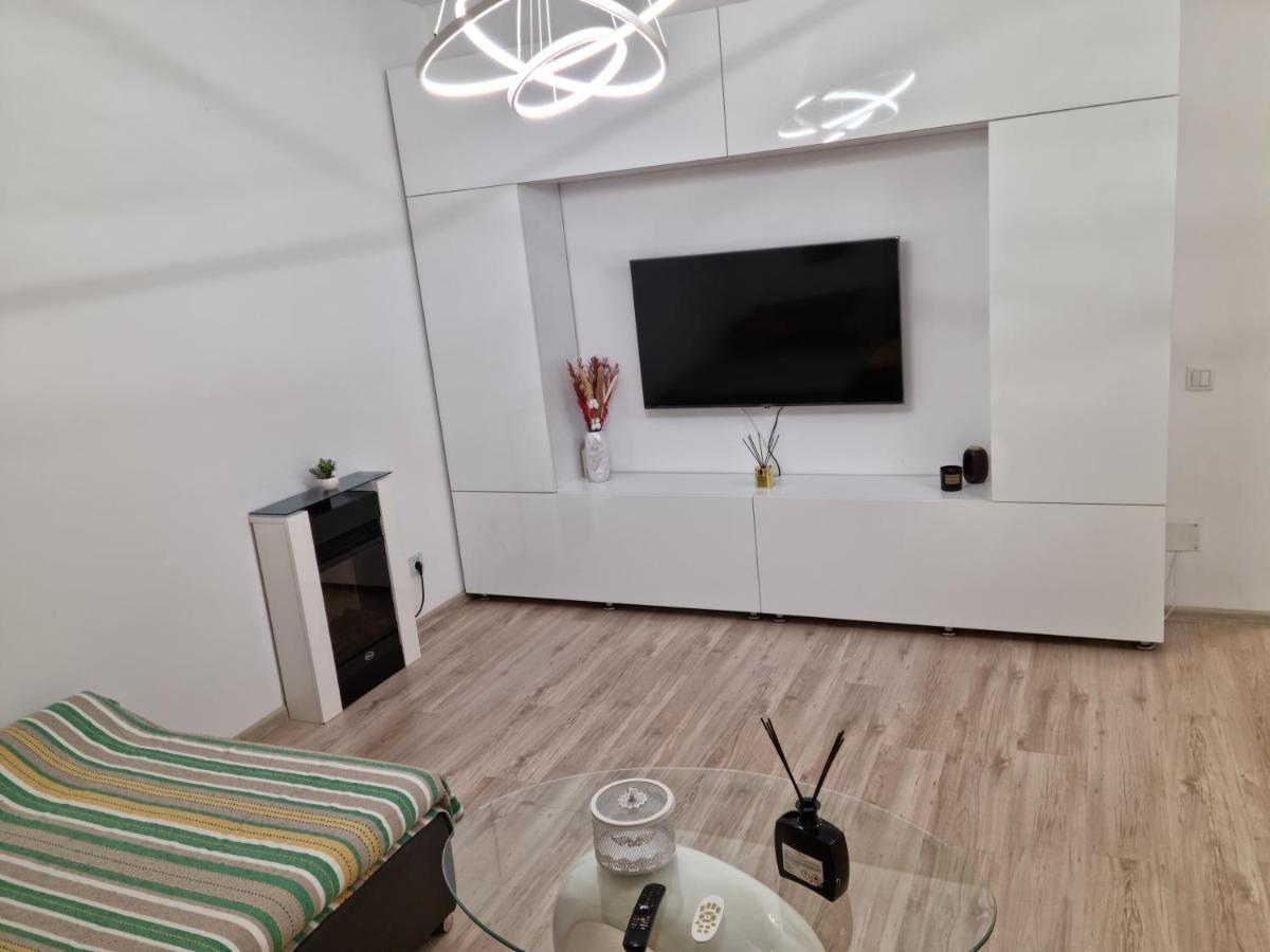 25 Luxury Apartament Bucureşti Eksteriør bilde